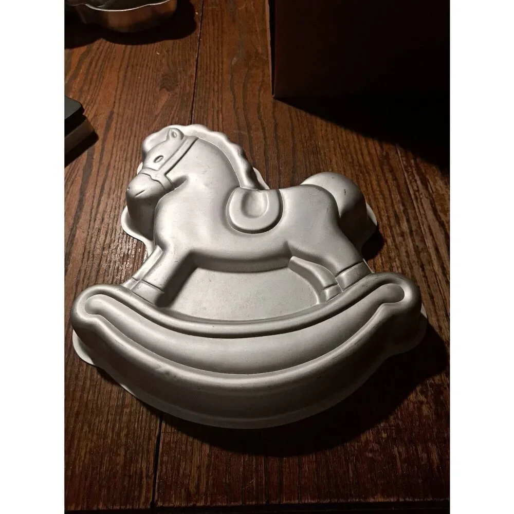 Vintage 1984 Wilton Rocking Horse Cake Pan 2105-2388 Alum 12.5